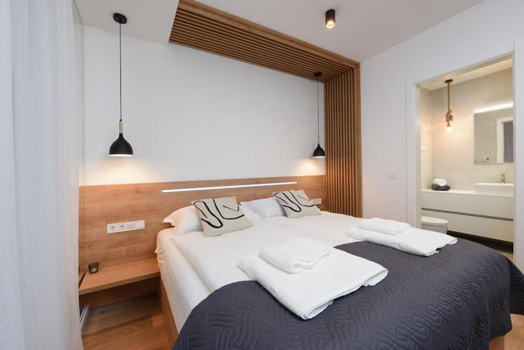 Fux Penthouse Whirlpool Meerblick Zadar Extérieur photo