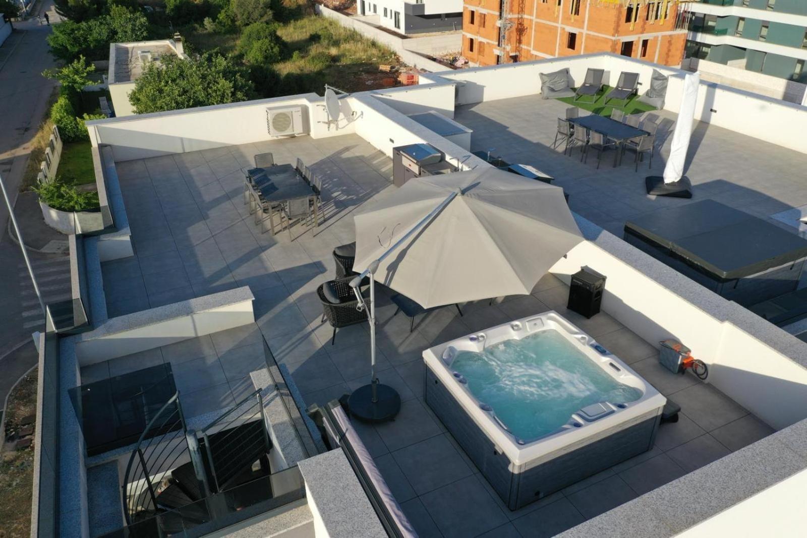 Fux Penthouse Whirlpool Meerblick Zadar Extérieur photo